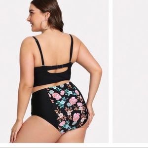 NWOT Swim - NWOT PLUS SIZE FLORAL BIKINI NWOT Swim - NWOT PLUS SIZE FLORAL BIKINI